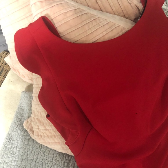 Dress - Picture 3 of 4